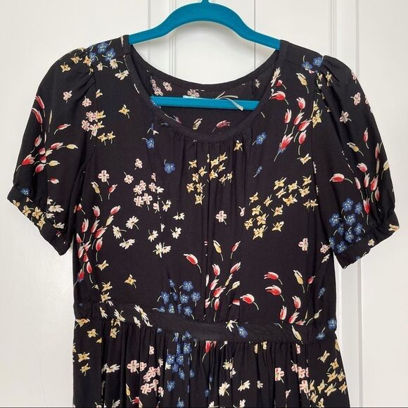 Urban Outfitters Kimchi Blue Floral Dress Size XS - Picture 3 of 9